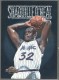 1994-95 SkyBox Premium Center Stage #CS2 Shaquille O