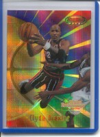 1997-98 Bowman's Best Atomic Refractors #92 Clyde Drexler BP