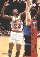 1995-96 Hoops #60 Clyde Drexler